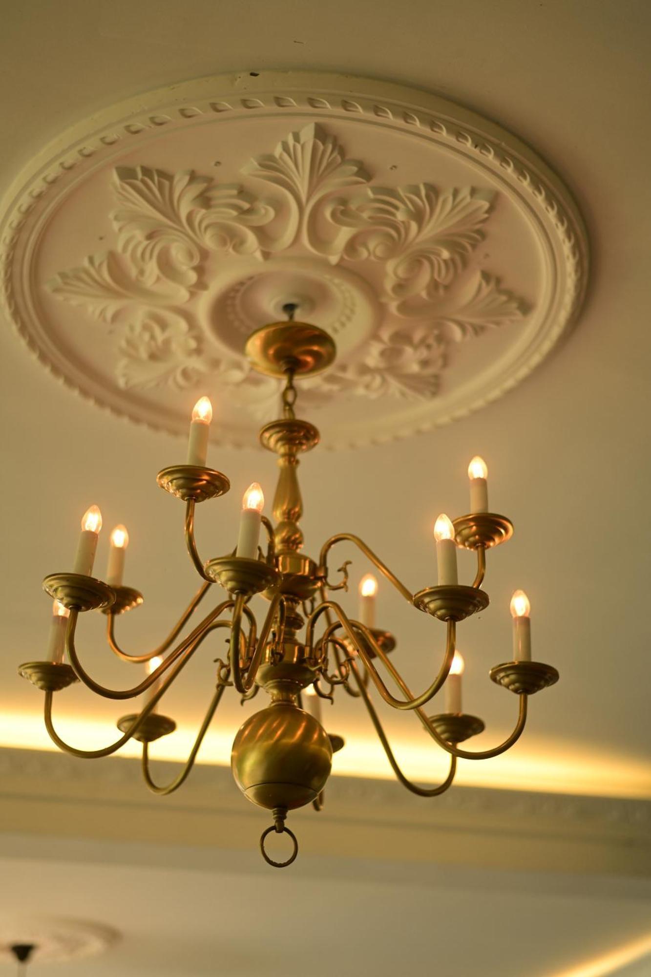 Agbo Hotel Полоннарува Екстер'єр фото